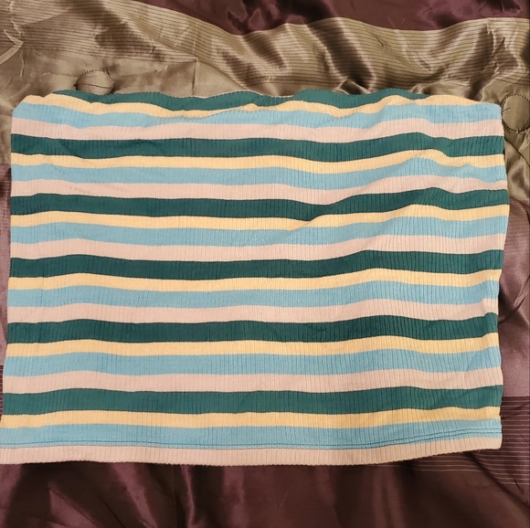 AE Soft & Sexy Tube Top - Picture 5 of 7